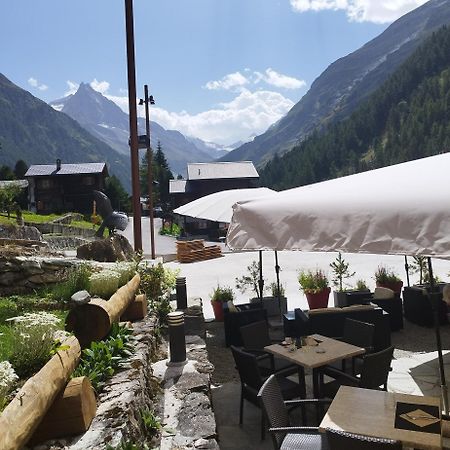 Hotel Le Besso - Swiss Romantic Lodge Zinal Bagian luar foto