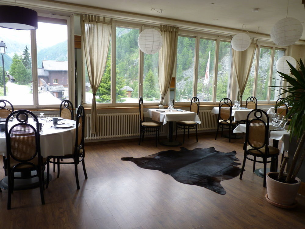 Hotel Le Besso - Swiss Romantic Lodge Zinal Bagian luar foto
